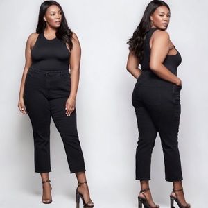Good American Black Ankle & Cropped Jeans
